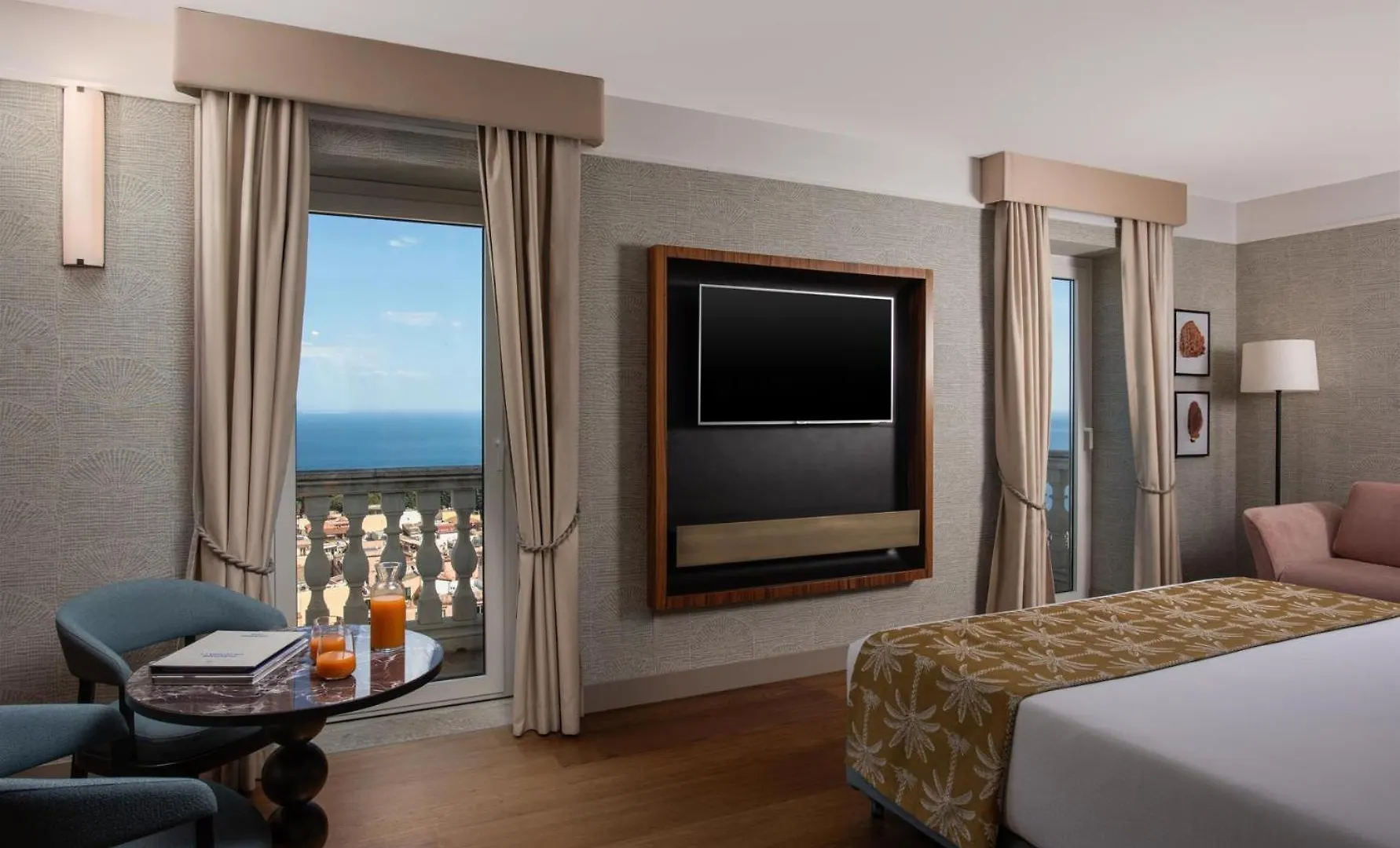 Vicino al Castello di Castelmola: 4 Design Hotel a Confronto